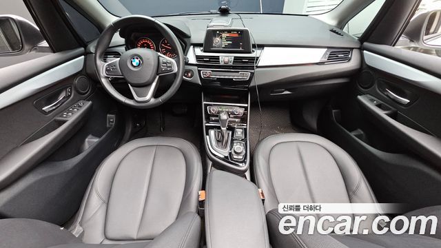 BMW 2-Series 2017 — photo 7