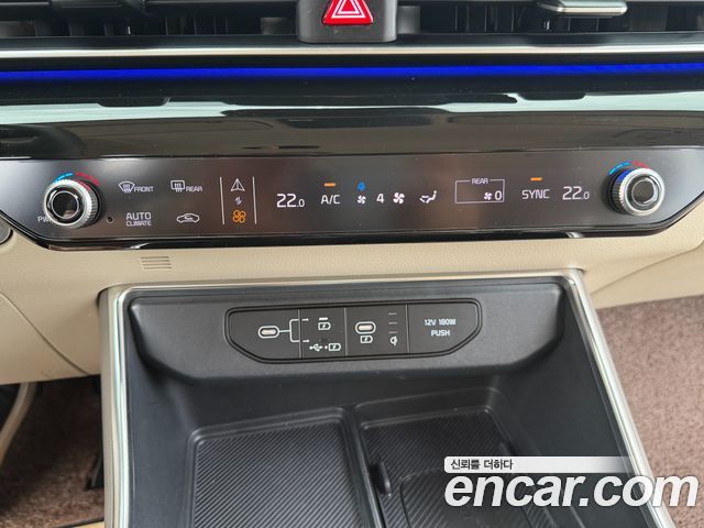 Kia Canival 2025 — photo 9