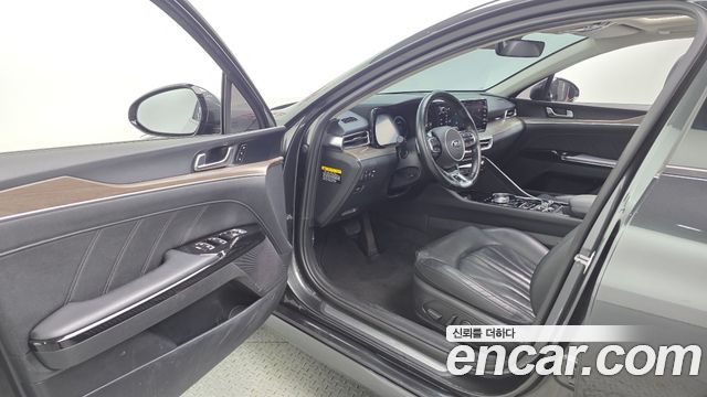 Kia K5 2020 — photo 13