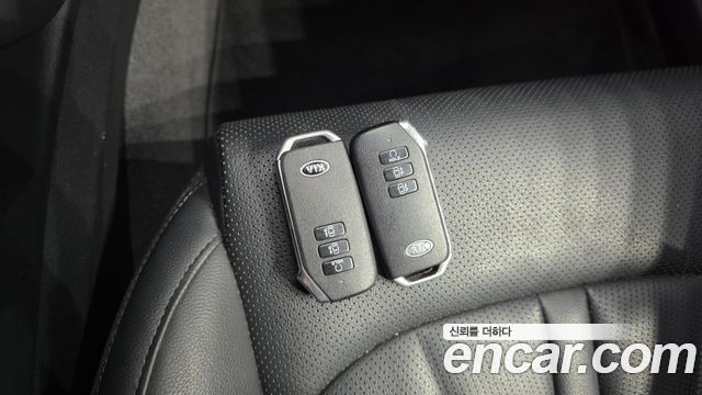 Kia K5 2020 — photo 23