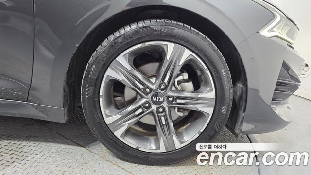 Kia K5 2020 — photo 7