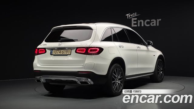 Mercedes-Benz GLC-Class 2021 — photo 2