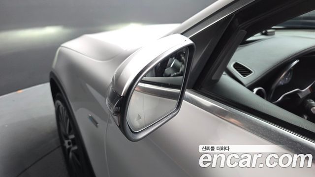 Mercedes-Benz GLC-Class 2021 — photo 38