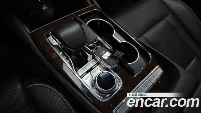 Kia K9 2021 — photo 12