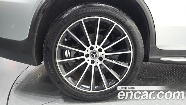 Mercedes-Benz GLC-Class 2018 — photo 7