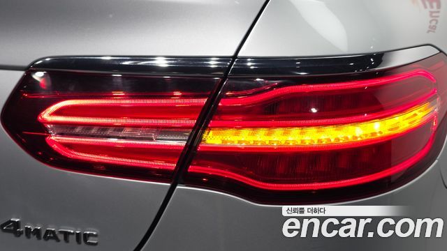 Mercedes-Benz GLC-Class 2018 — photo 9