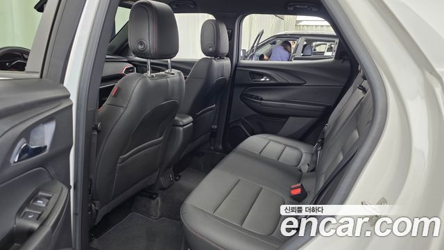 Chevrolet Korea Trailblazer 2023 — photo 16