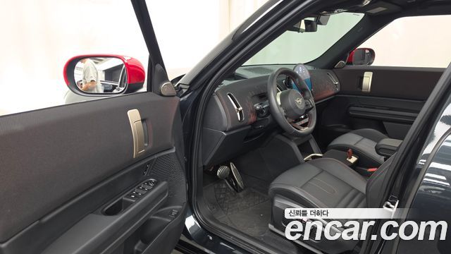 Mini Countryman 2025 — photo 13