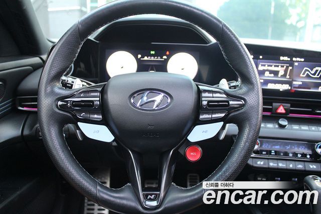 Hyundai AVANTE 2023 — photo 9