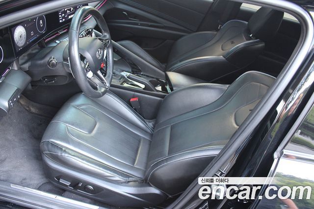 Hyundai AVANTE 2023 — photo 14