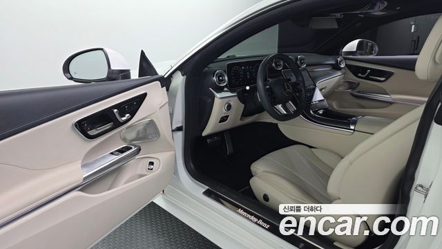 Mercedes-Benz CLE-Class 2024 — photo 13