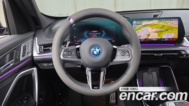 BMW iX1 2023 — photo 20