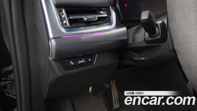 BMW iX1 2023 — photo 29