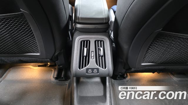 BMW iX1 2023 — photo 36