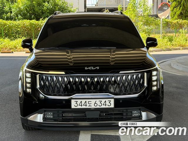 Kia Canival 2025 — photo 1