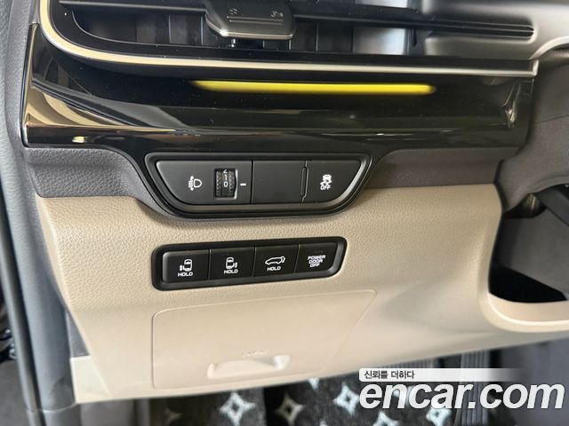 Kia Canival 2025 — photo 10