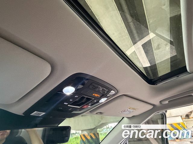 Kia Canival 2025 — photo 11