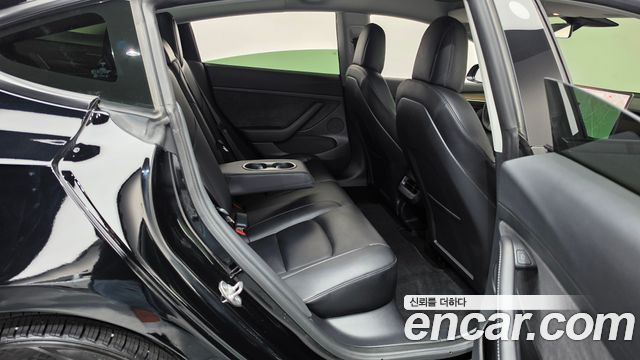 Tesla Model 3 2022 — photo 17