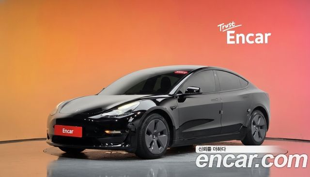 Tesla Model 3 2022 — photo 1