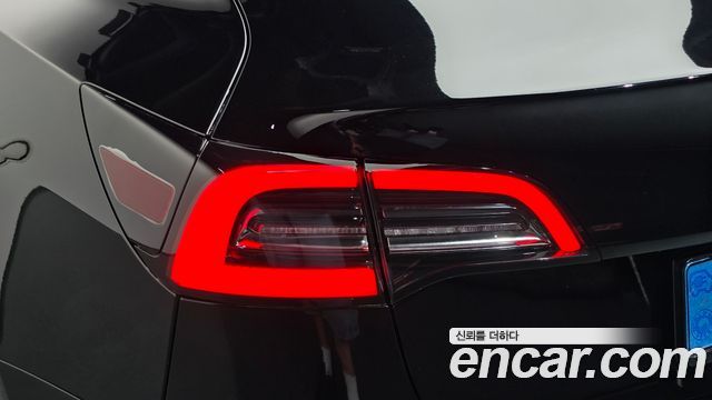 Tesla Model 3 2022 — photo 9