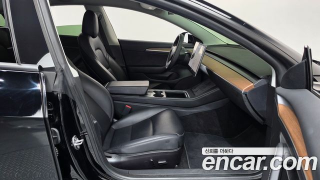Tesla Model 3 2022 — photo 16