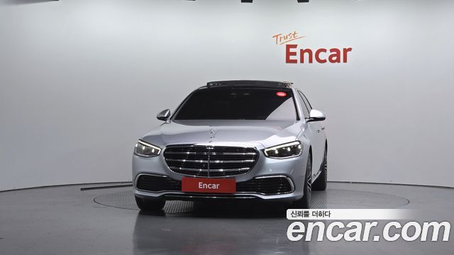 Mercedes-Benz S-Class 2022 — photo 3