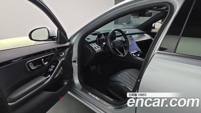 Mercedes-Benz S-Class 2022 — photo 10