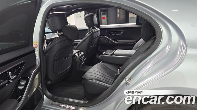 Mercedes-Benz S-Class 2022 — photo 11