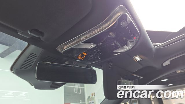 Mercedes-Benz S-Class 2022 — photo 17