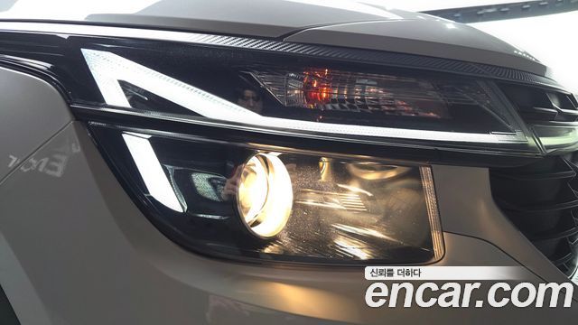 Kia Seltos 2024 — photo 8