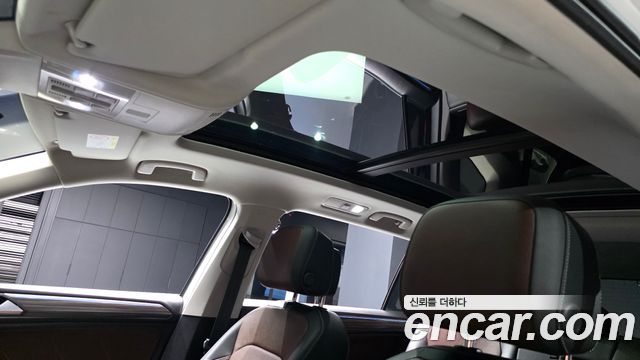 Volkswagen Tiguan 2023 — photo 23