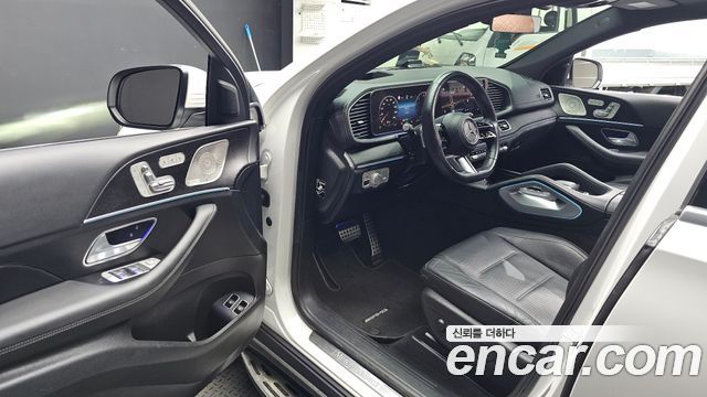 Mercedes-Benz GLE-Class 2024 — photo 13