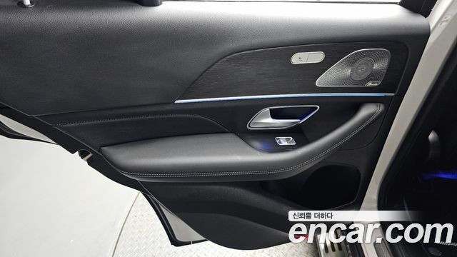 Mercedes-Benz GLE-Class 2024 — photo 15