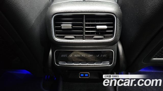 Mercedes-Benz GLE-Class 2024 — photo 31