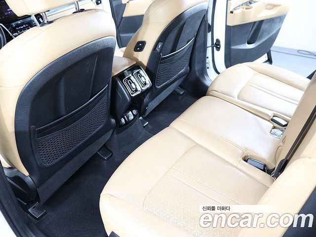 Kia Sorento 2021 — photo 15