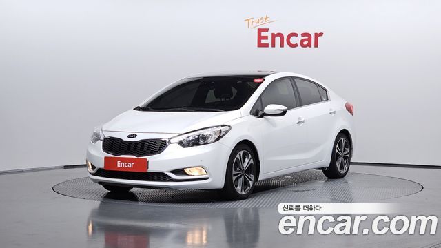Kia K3 2015 — photo 1