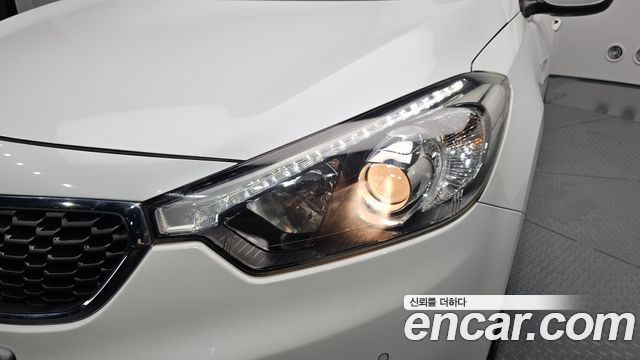 Kia K3 2015 — photo 8