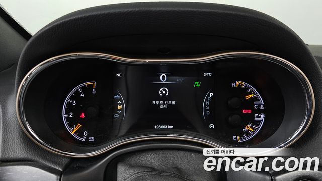 Jeep Cherokee 2015 — photo 8