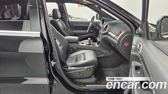 Jeep Cherokee 2015 — photo 11