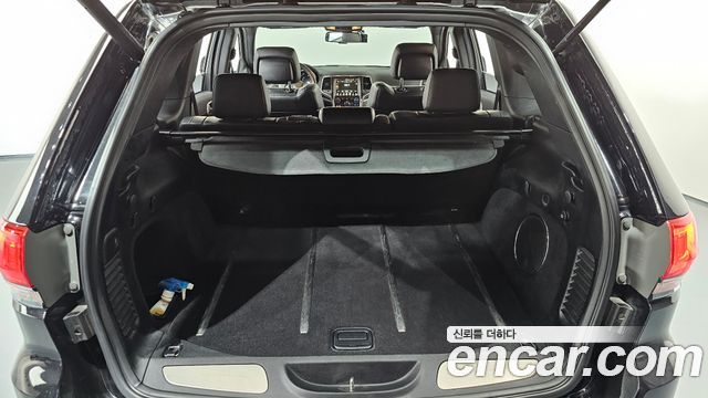 Jeep Cherokee 2015 — photo 19