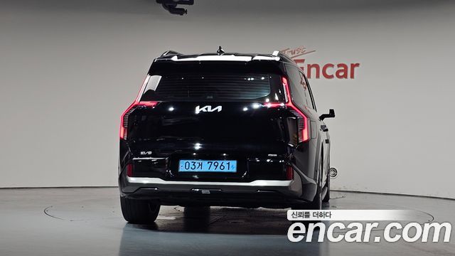 Kia EV9 2024 — photo 4