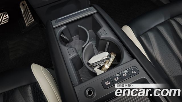 Kia EV9 2024 — photo 9