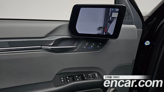 Kia EV9 2024 — photo 18