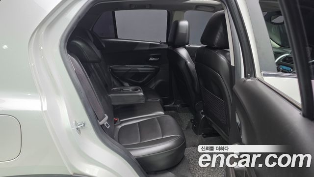 Chevrolet Korea Trax 2016 — photo 12