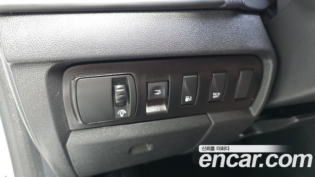 Renault Korea SM3 2019 — photo 19