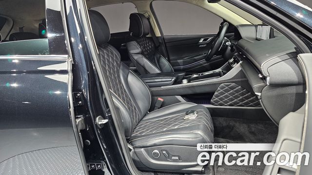 Genesis GV80 2020 — photo 16