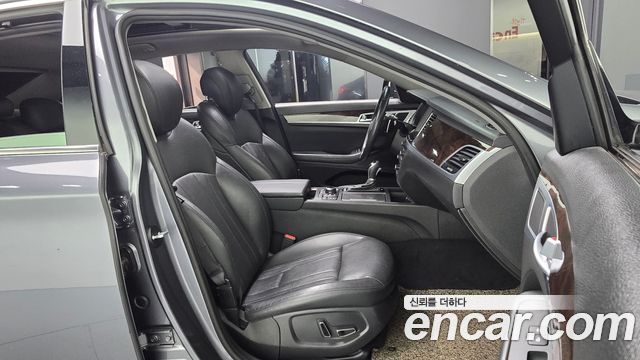 Hyundai Genesis 2016 — photo 11