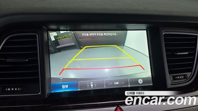 Hyundai Genesis 2016 — photo 16