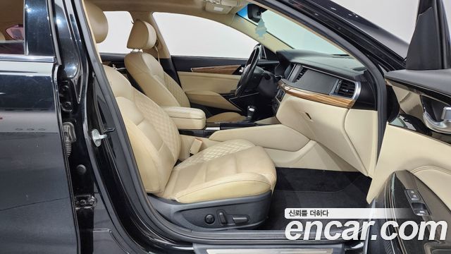 Kia K7 2016 — photo 11