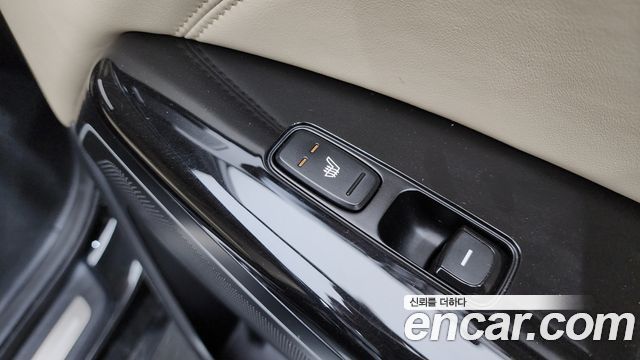 Kia K7 2016 — photo 19